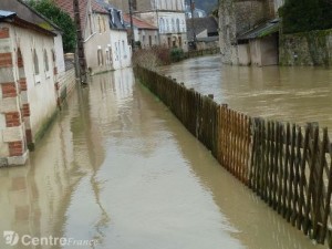 cla-ph-1-crue-beuvron-en-ville-le-quai-des-iles-inond_996313