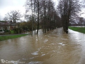 la-petite-sauldre-en-crue_996971