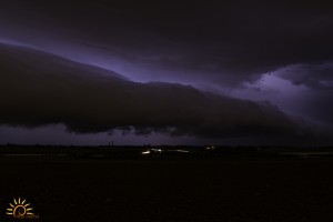 Rétro-éclairage d'arcus au-dessus de l'A20