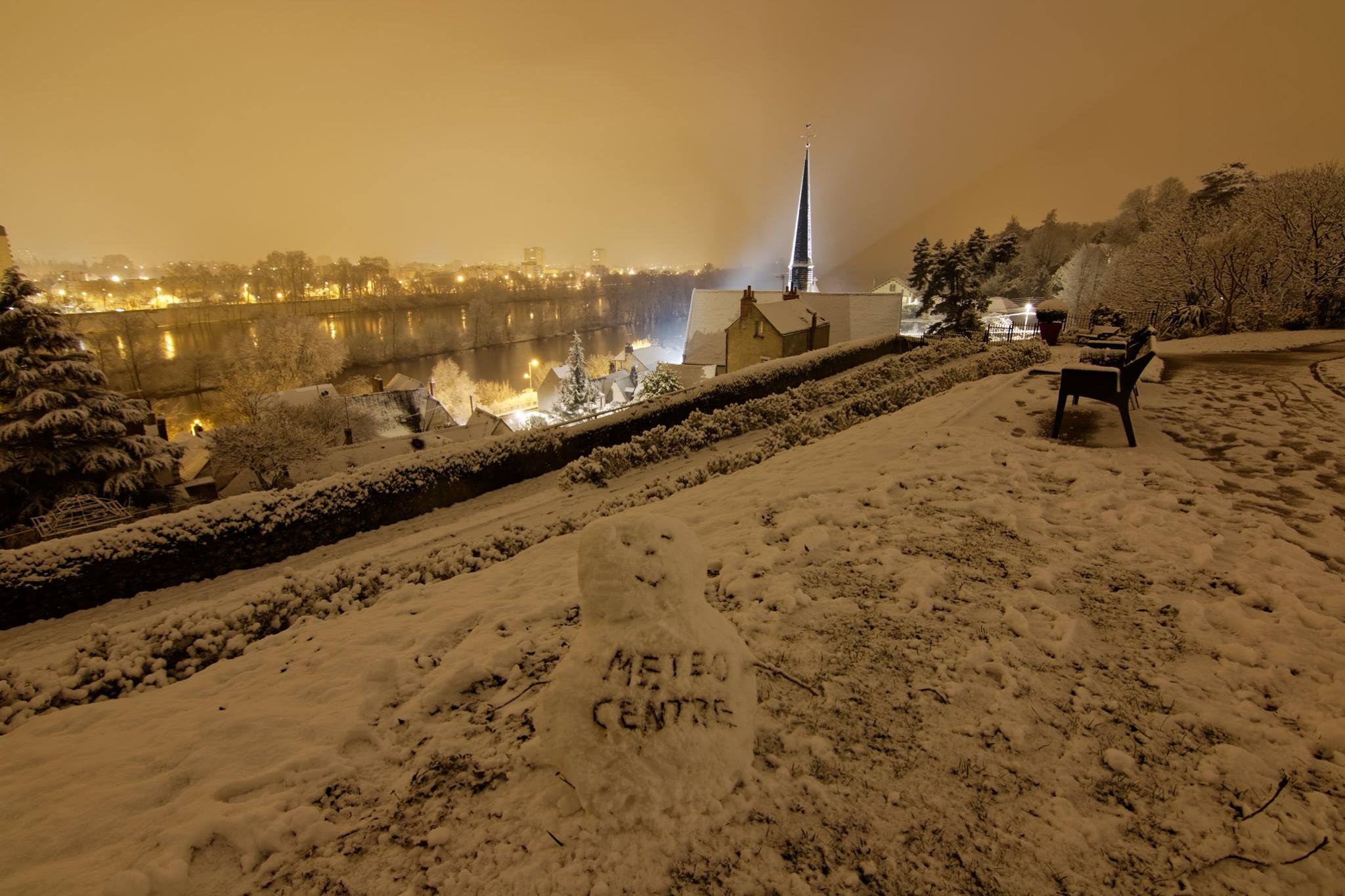 Comment la neige se forme-t-elle ? 