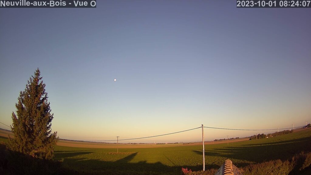 Vue de la webcam de Neuville-aux-Bois - Loiret (45)